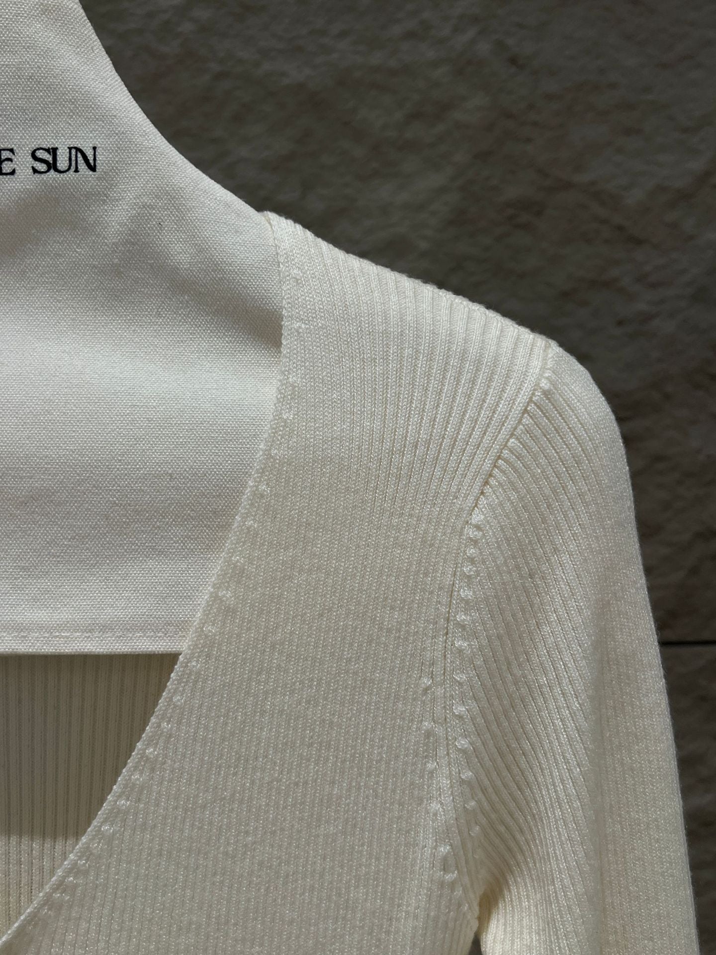 [Girly] Color V-Neck Wool Top