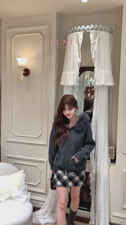 [Girly] 100% Wool Zip-up Sweater (Fox Fur Hat)