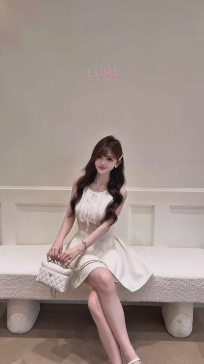 [Workwear] Girly Lace Slimfit Dress (Q1152)